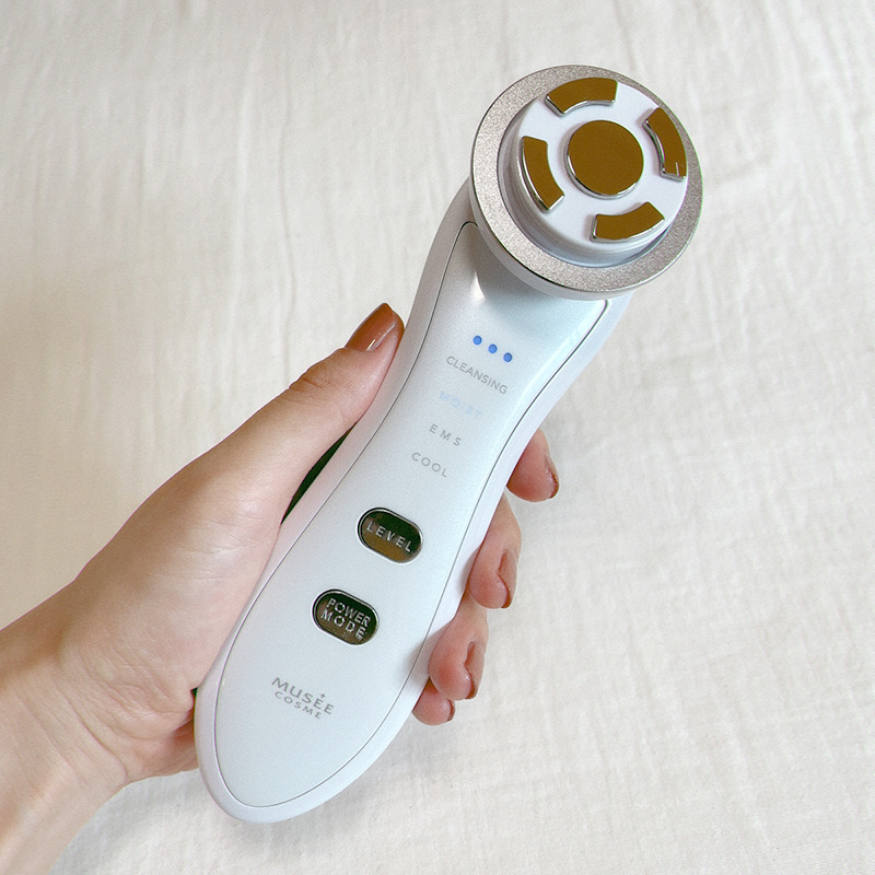 ミュゼ　美顔器　スキンエフェクター マルチ美顔器「ミュゼスキンエフェクター」って効果ある？オススメの